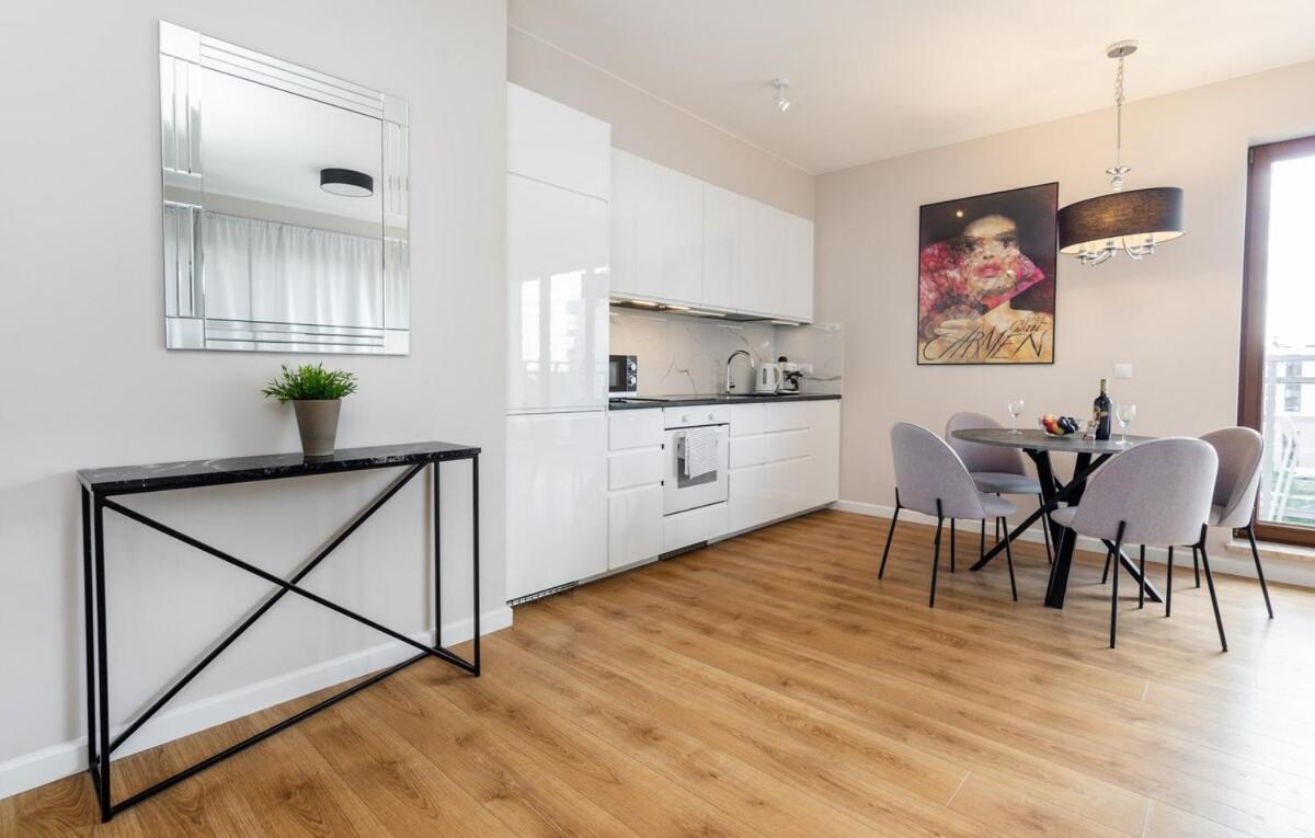 Woronicza Superb Place To Live Mokotow Варшава Екстериор снимка